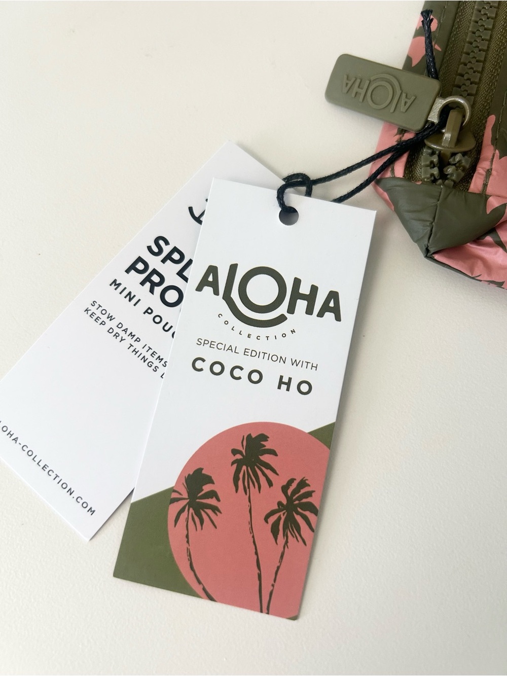 ALOHA Collection Mini Pouch - Picture 4 of 10